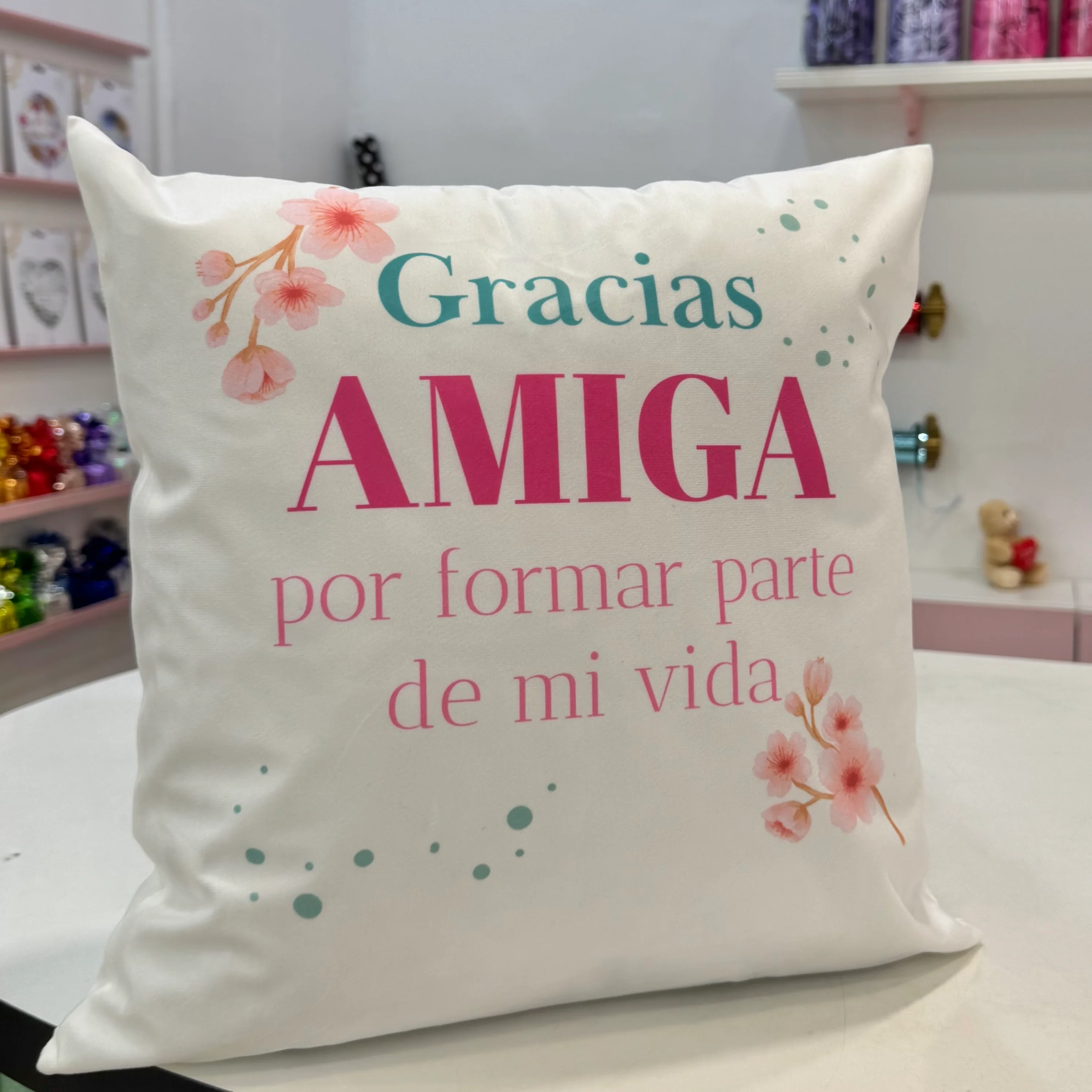 > Regalos para tus compis de vida <