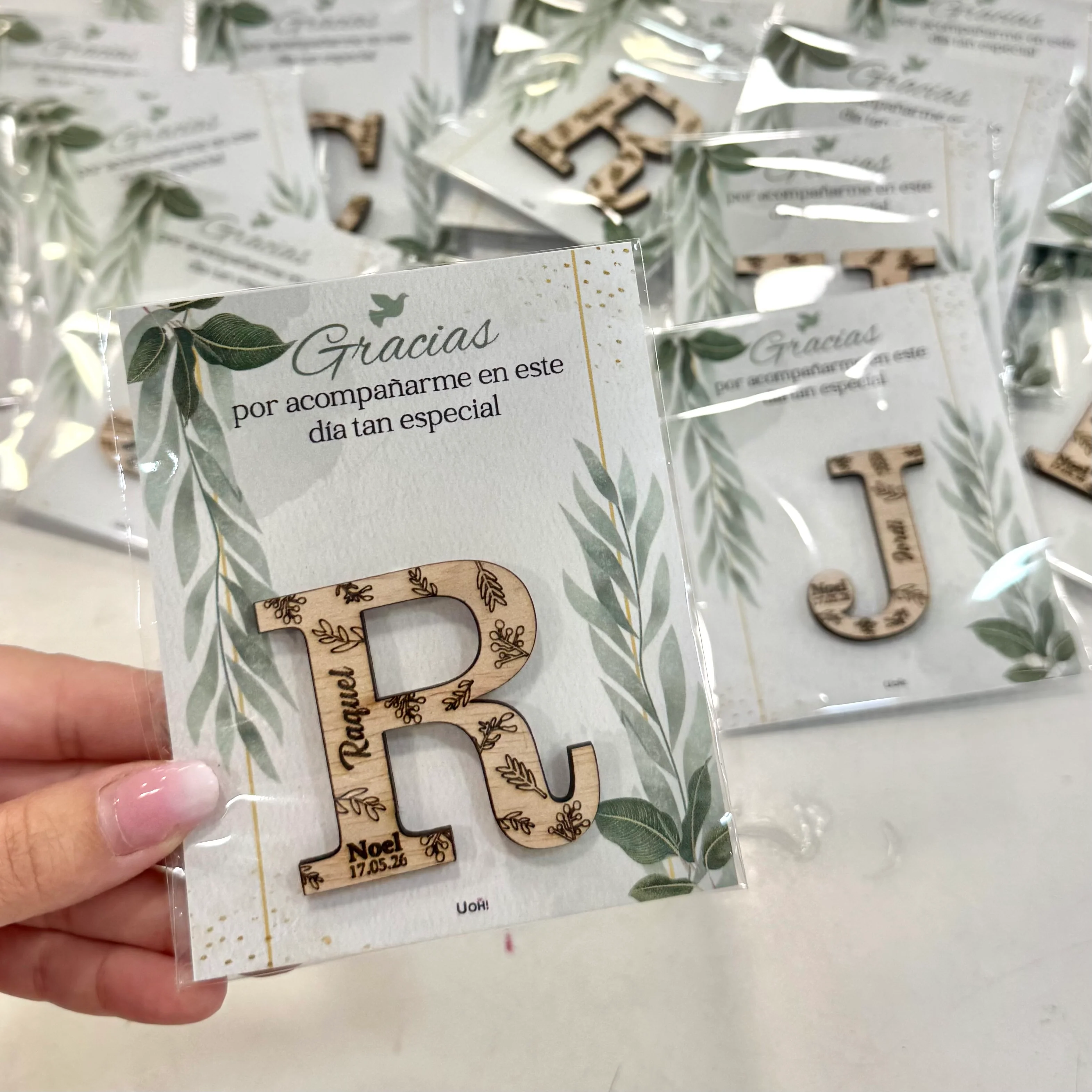 > Regalos para celebrar su primera comunión <